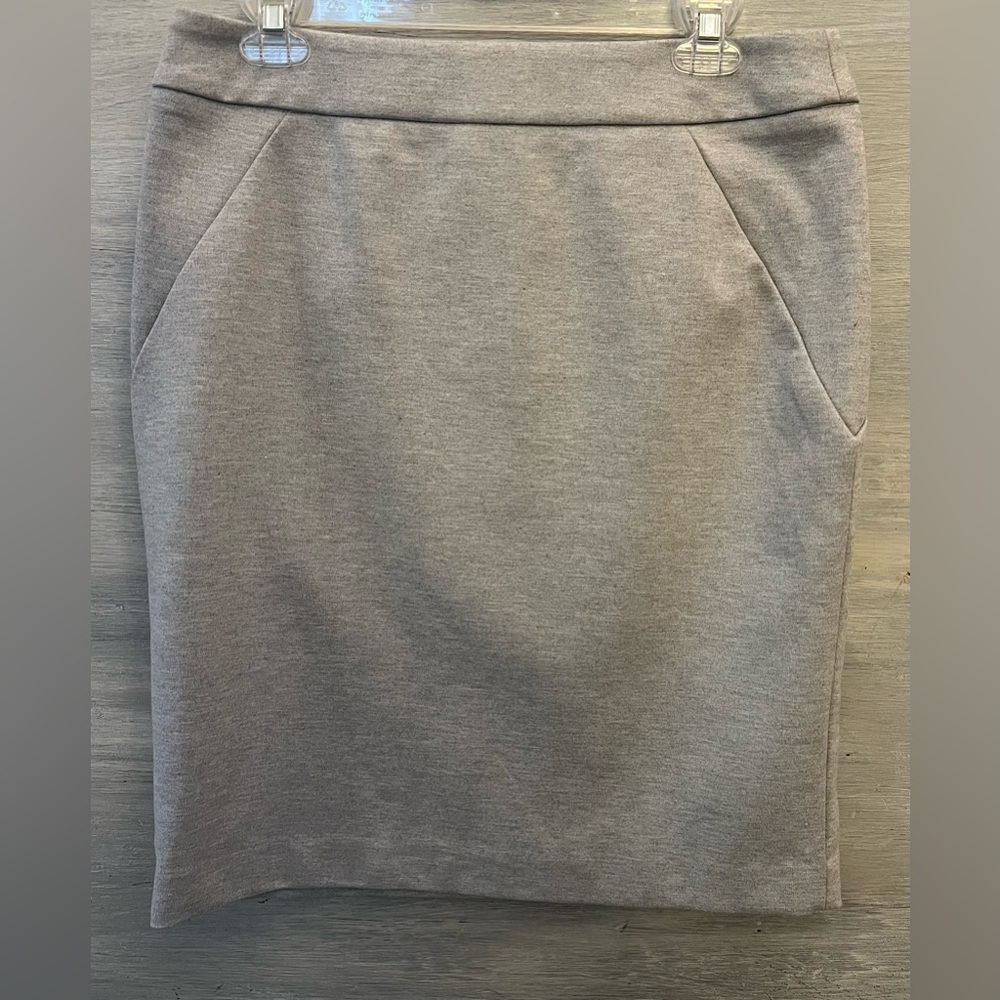 Grace Elements‎ Gray Ponte Pencil Skirt Size 10 Good Condition